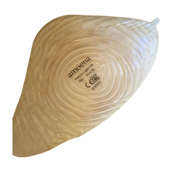 Amoena Comfort Plus Natural Light 2A Breast Form Prosthesis Size 8L New in Box - Picture 4 of 6
